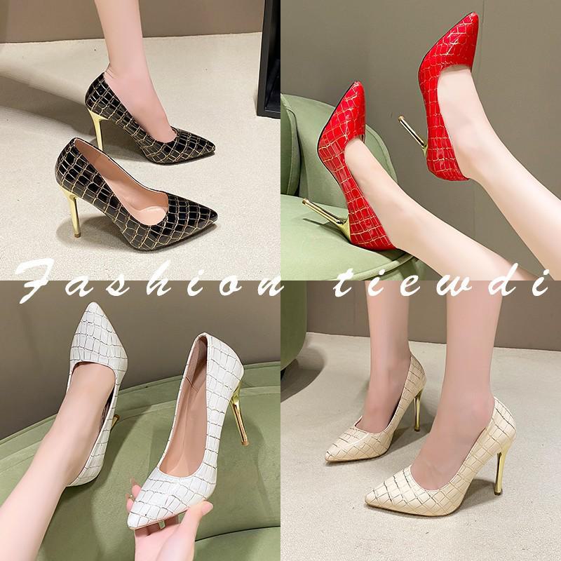Women's French-Style Pointed Toe Stiletto Heels - 2024 Spring/Autumn Collection, Large Size, Patent Leather Snake Pattern