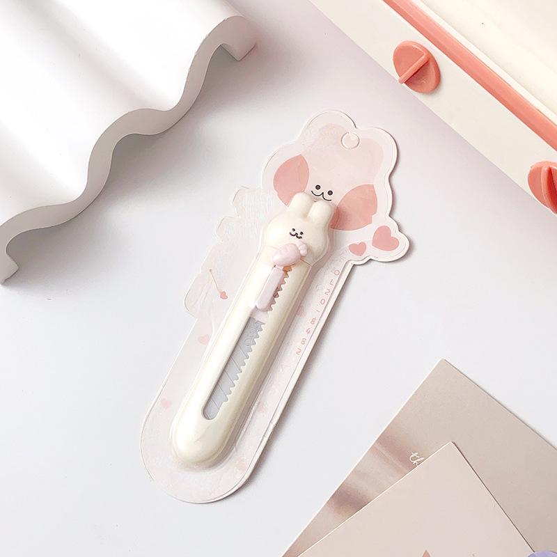 Mini cuchillo utilitario de dibujos animados para estudiantes, abridor de letras Kawaii pequeño, Clip de papel para oficina, suministros para estudiantes, accesorios de oficina