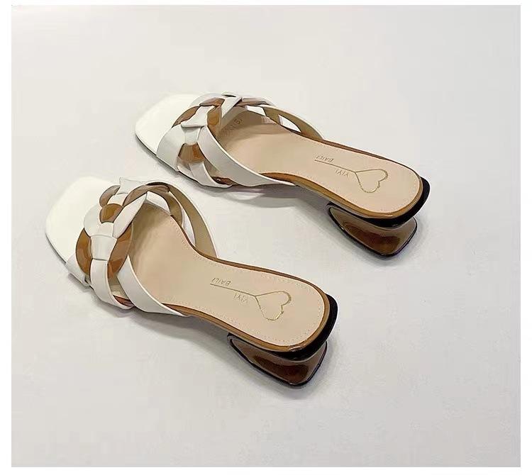2025 summer new British style color matching cross with cool slippers women wear thick heel high heel cool slippers women