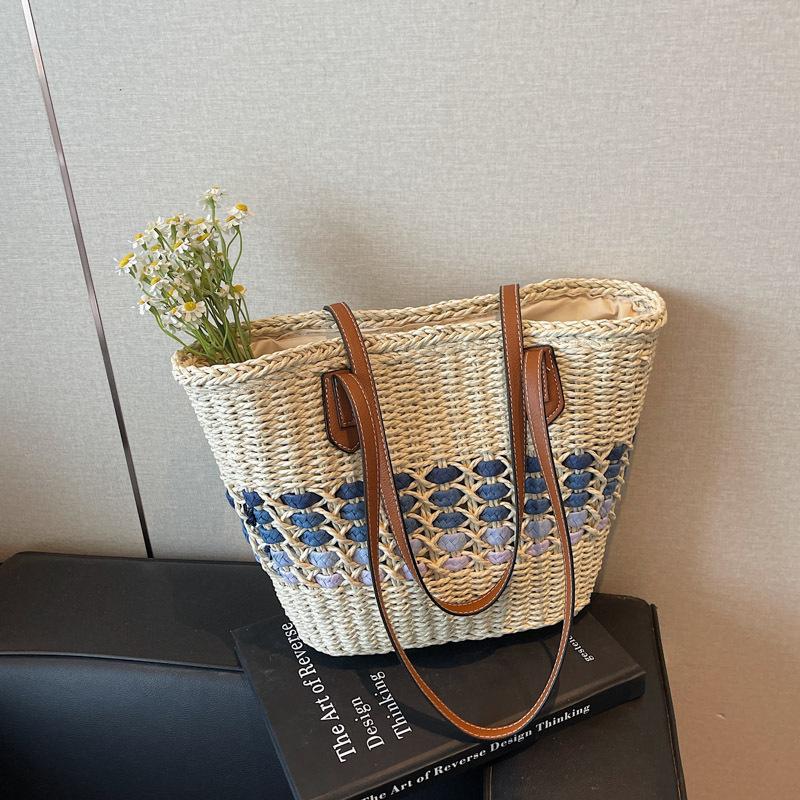 Straw bag woven bag women's large-capacity new seaside beach underarm vegetable basket commuter tote bag tide