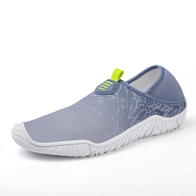 Moda Kadın Erkek Su Ayakkabısı Yalınayak Düz Plaj Ayakkabısı Hızlı Kuruyan Yürüyüş Spor Sandaletleri Hafif Rahat Dış Mekan Ayakkabısı Çift 46