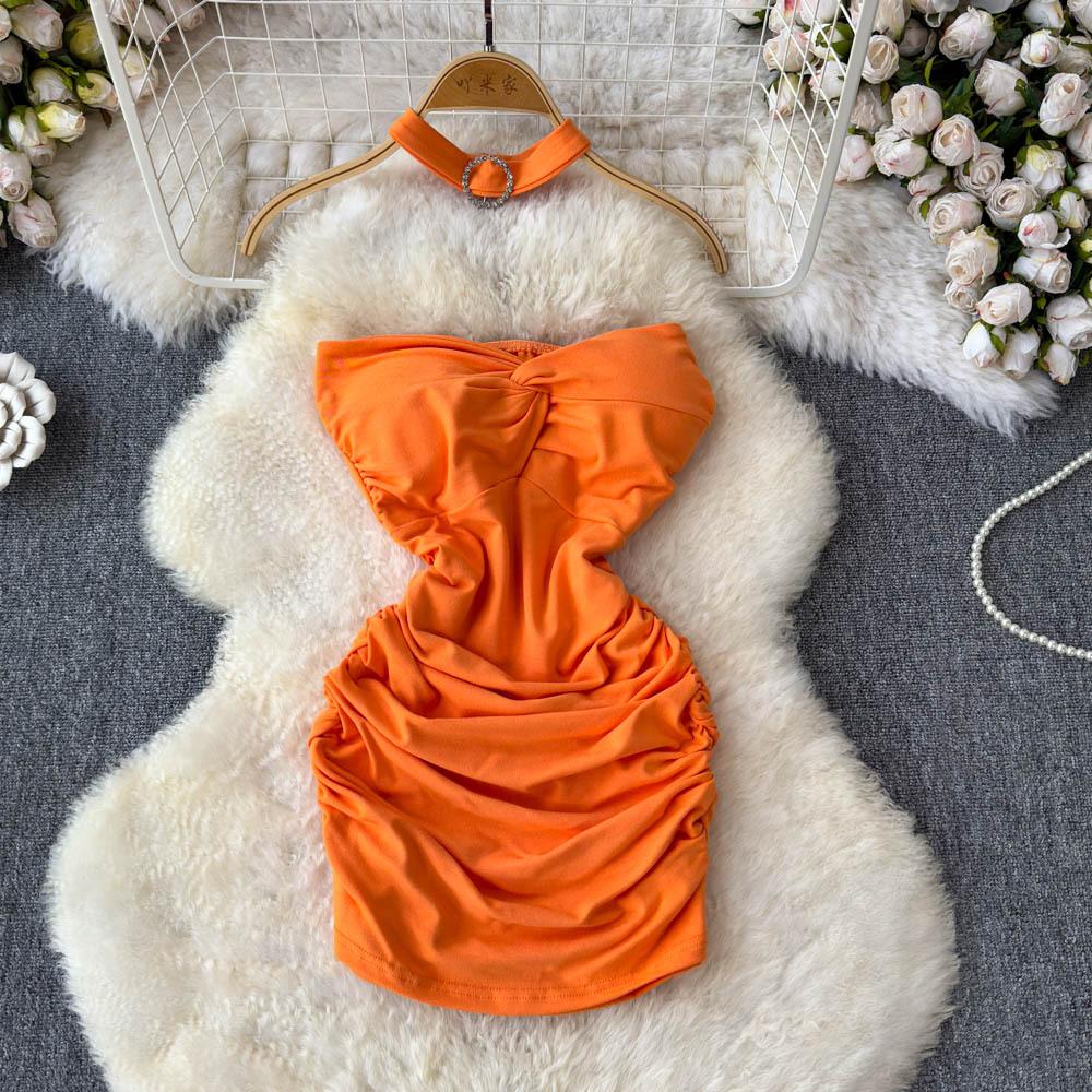 Women's Sexy Twisty Strapless Dress Spicy Girl's Ingenious Pleated Slimming and Body-hugging Dress