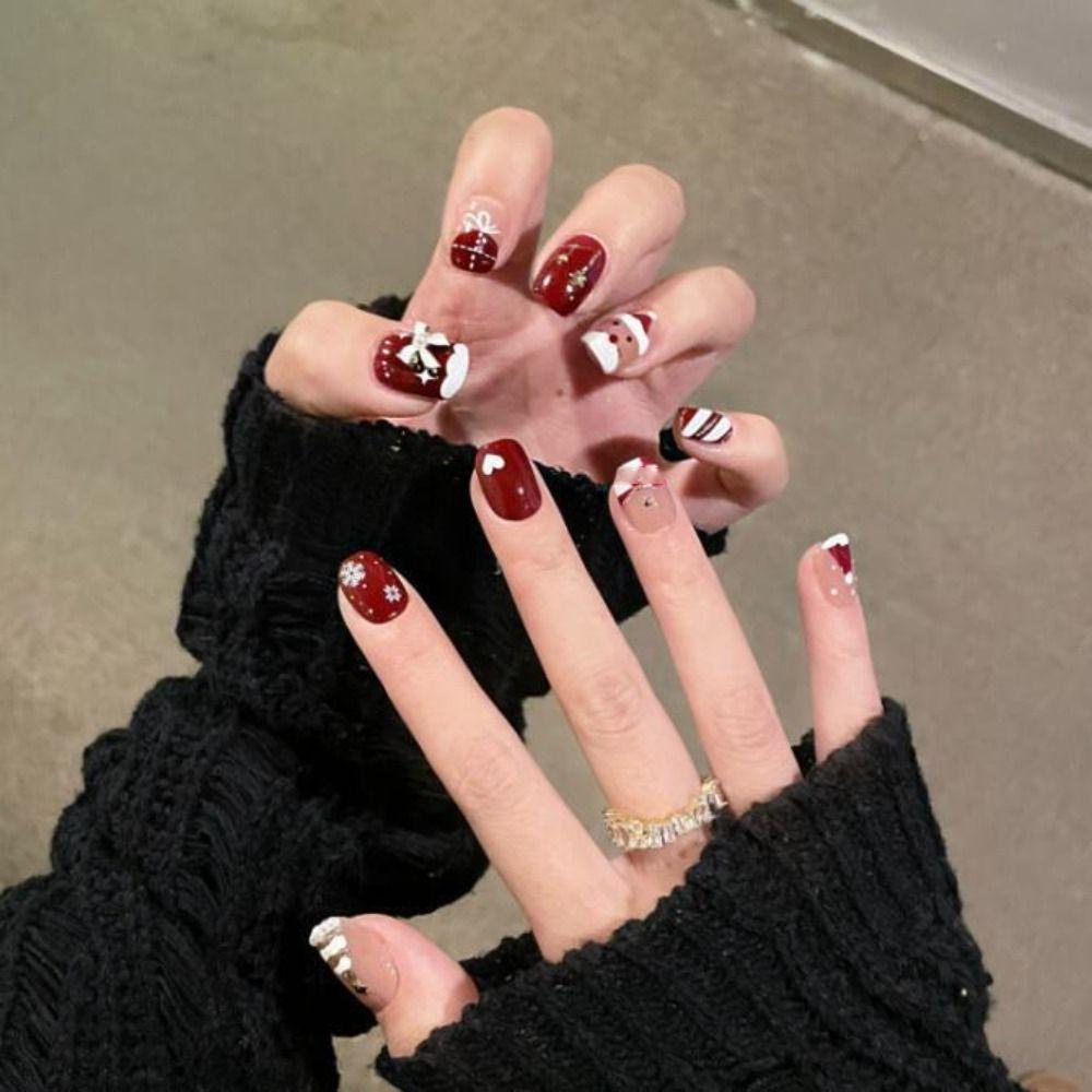

Wearable Manicure French Fake Nails Christmas Nail Tips Waterproof Press on Nails Girl