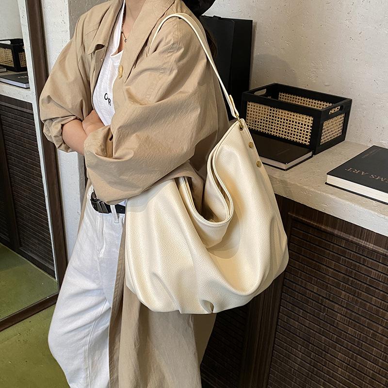 

Повседневная сумка-тоут большой вместимости из мягкой кожи для поездок на работу, женская, новая модная универсальная сумка-мессенджер, наплечная сумка, сумка под мышкой