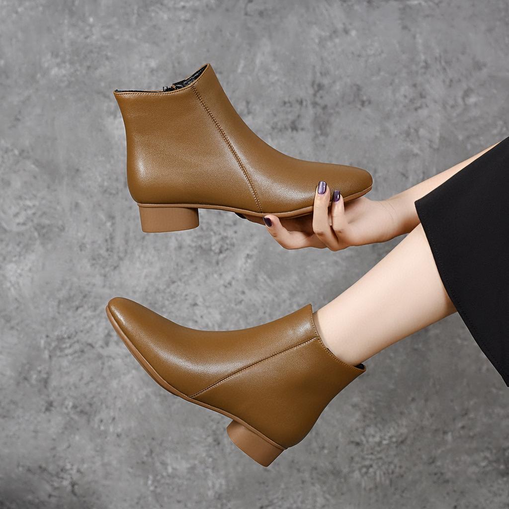 Short Boots Women's 2025 Autumn and Winter New Pointed Low-heeled Cotton Boots Simple Temperament Fashion Boots Leather Boots Cowhide Women's Ankle B
