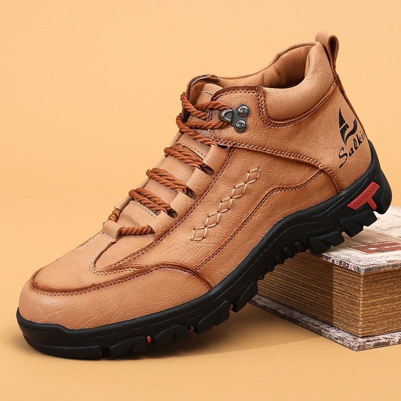 Handmade Men's Boots High-Top Casual Shoes Lace-Up Outdoor Men Hiking Shoes Non-slip Leather Ankle Boots Plus Size Fashion Boots