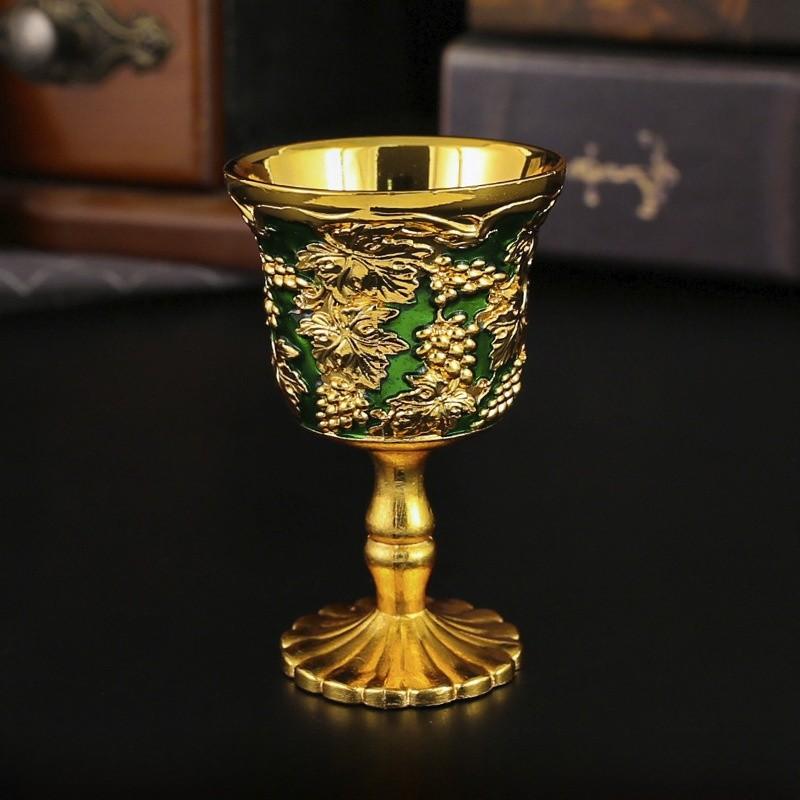 Modern Minimalist Alloy Liquor Glass With Vintage Design For Home Use
