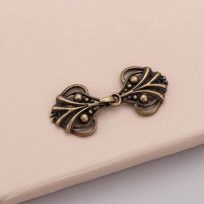 Winter Charm Gift Retro DIY Sewing Sweater Blouse Pin Shawl Brooch Cardigan Clip Clip Clasps