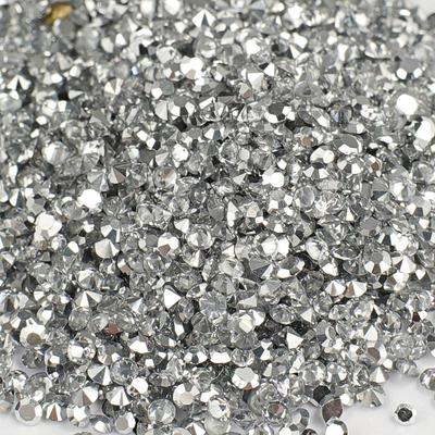 Nail art – Strass e decorazioni per unghie