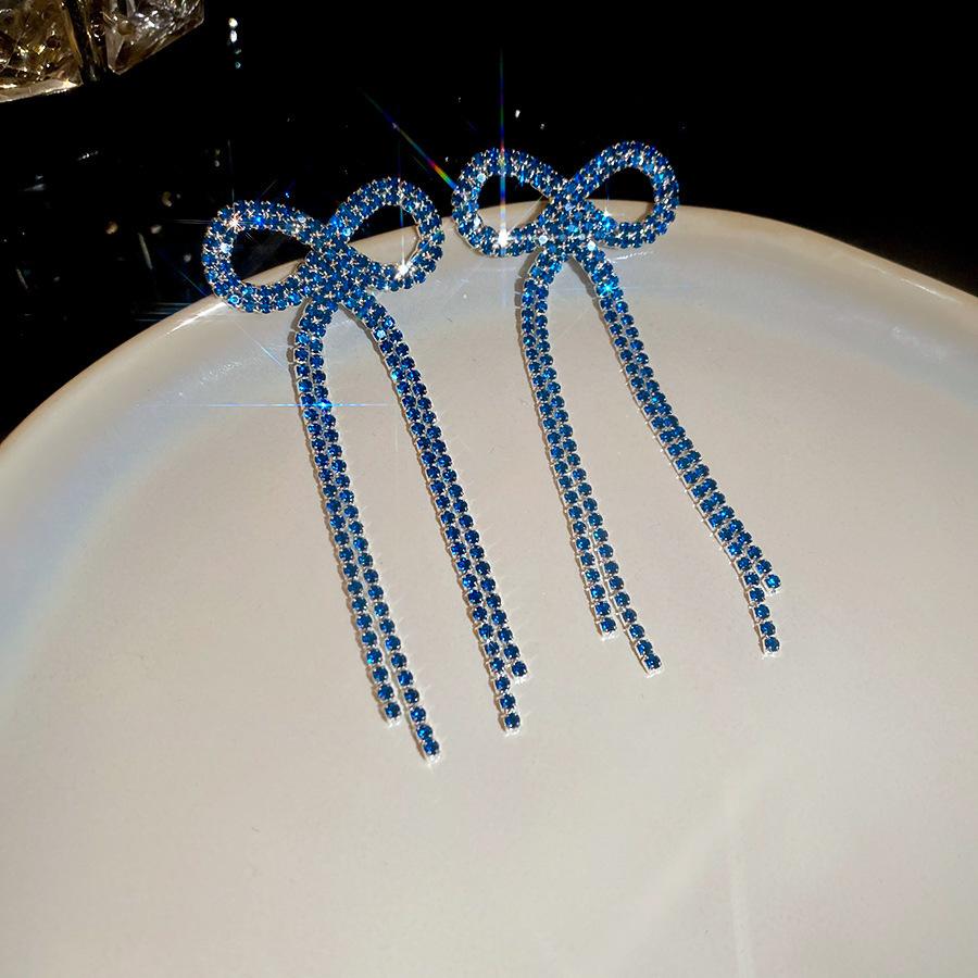 Silver Needle French Court Style Blue Flower Zircon Earrings Light Luxury High-end Stud Earrings Exquisite Niche Earrings