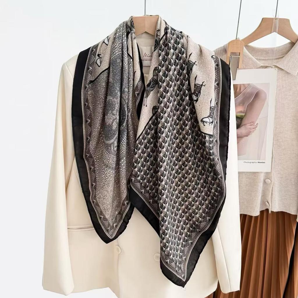 Spring and Autumn Versatile Shawl Simulation Silk Light Luxury High-end Printing Simple 91 * 91CM Silk Scarf Women's Square Scarf Fashion