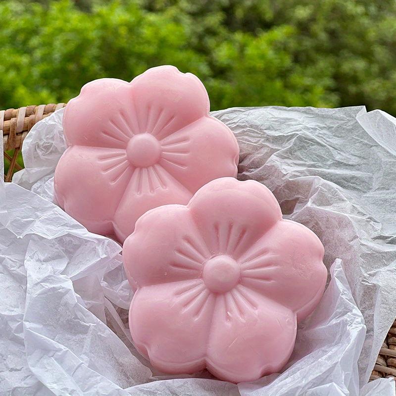 Savon aux huiles essentielles de plantes et aux fleurs de cerisier Parfum rafraîchissant Savon de bain Nettoyant visage Corps Parfum longue durée Savon artisanal