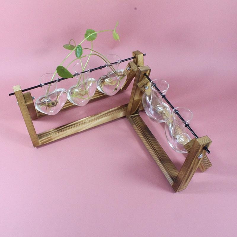 Modern Heart Shape Glass Vases Set With Wooden Frame Suitable For Hydroponic Plant Florals Displays And Home Styling