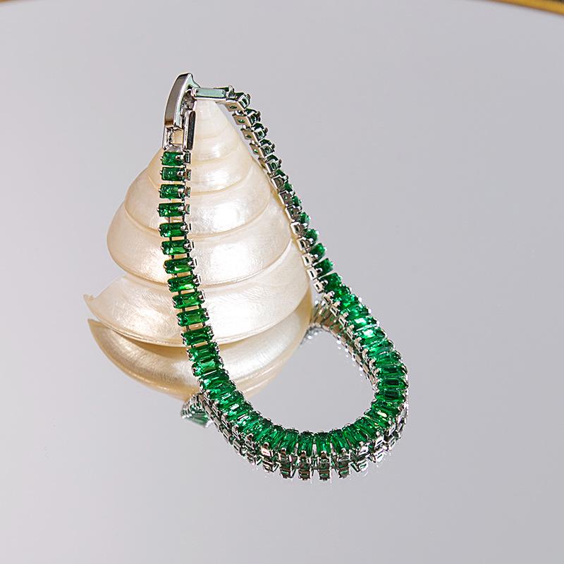 High-End Women's Baroque Geometric Zircon Bracelet with Seven-Color Square Diamonds
