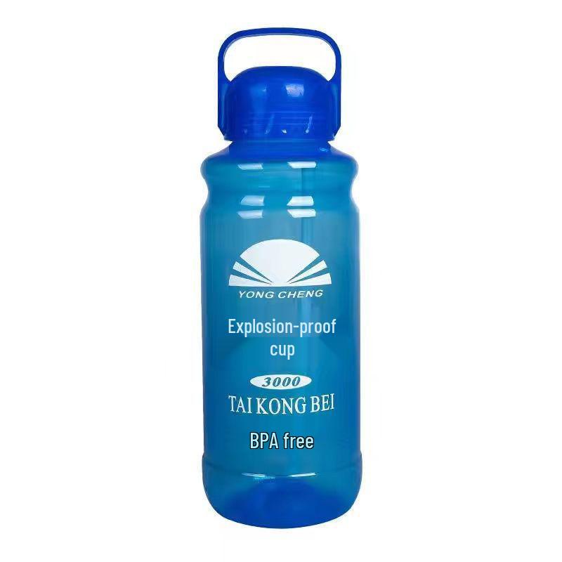 Kunststoff-Fitness-Wasserflasche mit hoher Kapazität und Griff - Hitzebeständig, für Männer und Frauen
