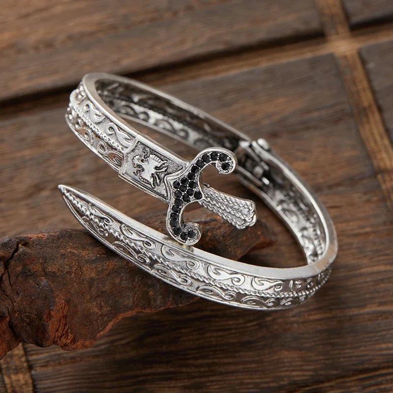 Vintage Carved Snake Sword Bracelet Ring Gothic Fashion Open Cuff Bangle Jewelry for Men Personalized Punk Style Wrist Accessory