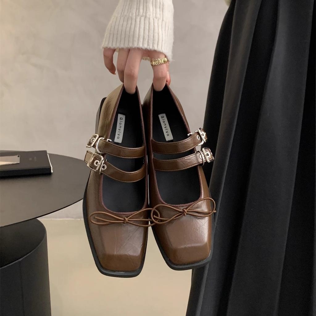 French Retro Square Head Shallow Mouth Single Shoes Women's 2025 New Korean Version Small Leather Shoes Women's British Thick Heel Mary Jane Shoes