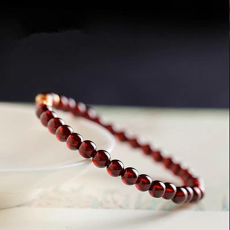 Hua Ying Natural Wine Red Garnet Bracelet for Women, Light Luxury Niche Exquisite Koi Fish Fortune Bead Multi-loop Bracelet