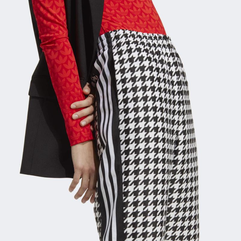 adidas Pantalones casuales rectos de cintura alta con bordado de pata de gallo y logo de trébol Originals para mujer, color negro y blanco, IB7715