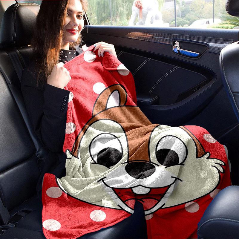 1pc, "Charming Chipmunk Design Flannel Blanket Perfect for Home Decor, Couch Cover, Travel, Camping, Car Use, Beach, Office Nap, Gift Idea"