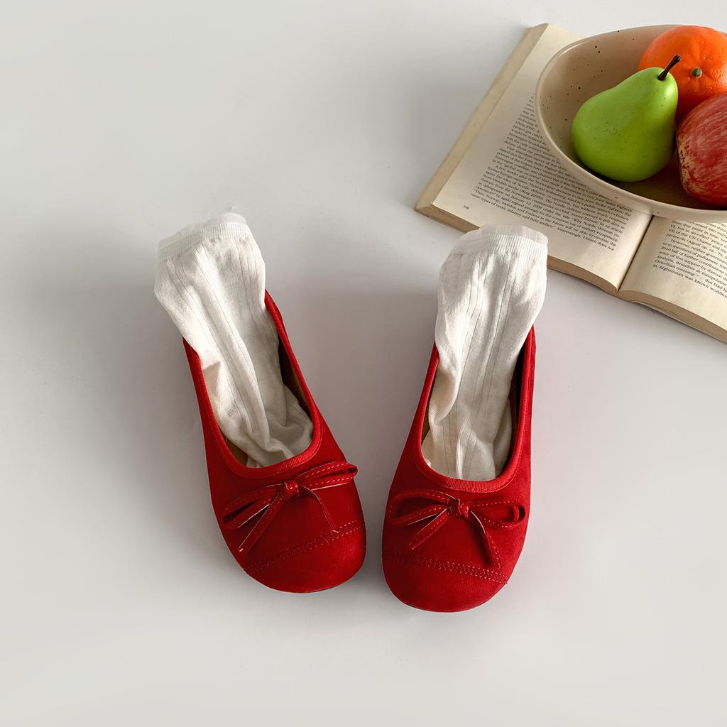 Scarpe basse da donna a fondo piatto rosse retro moda estive 2025 nuovi modelli con gonne Mary Jane scarpe da donna