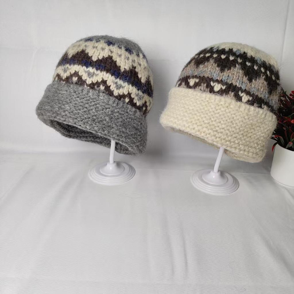 Handmade Ethnic Style Jacquard Knitted Pot Hat Women's Autumn and Winter Versatile Warm Face Small Curling Thickened Wool Bucket Hat