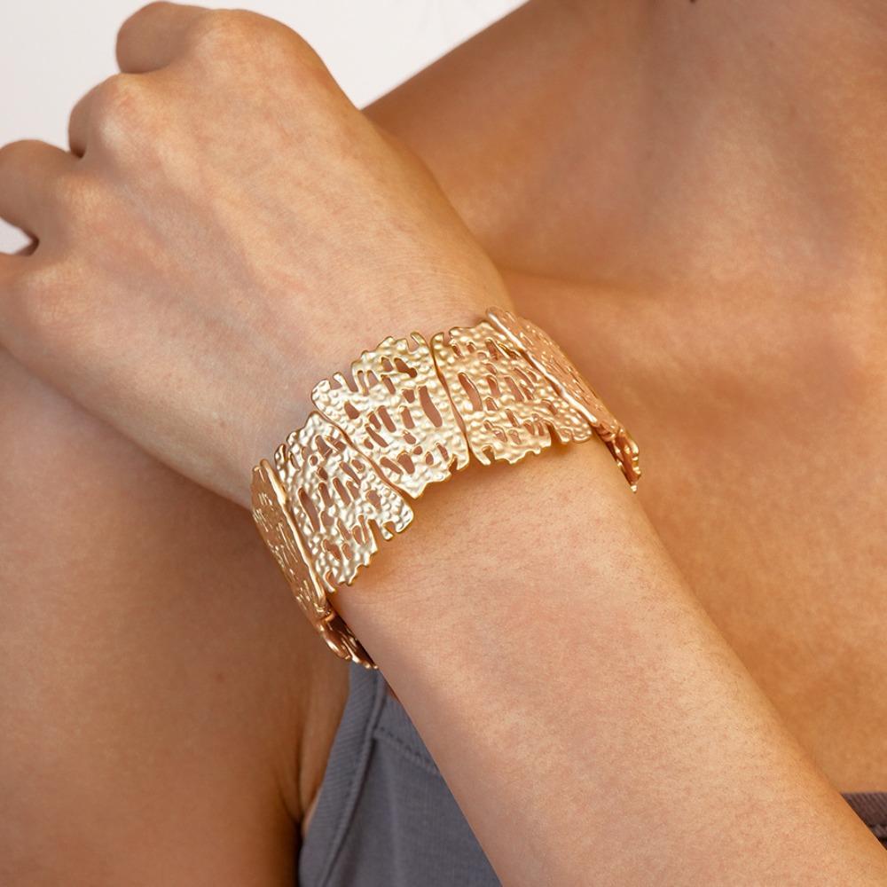 Flower Zinc Zinc Alloy Metal Wide Bangle Hollow Exaggerated Bracelet Creative Metal Cuff Bangles  Lady