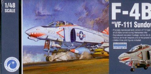 Academy 1/48 F-4B VF-111 Sundowners MCP AM12232 Plastic Model