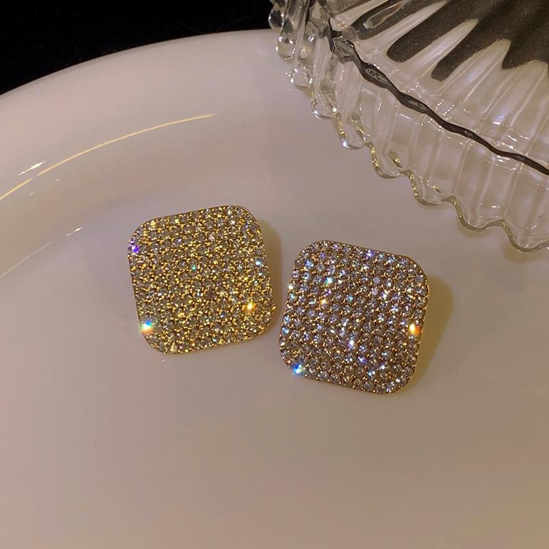 GemChic Women's Earrings Fashion Ear Stud Needle Embed Zircon Imitation Pearl Geometric Earrings Versatile Birthday Christmas Jewelry Gift