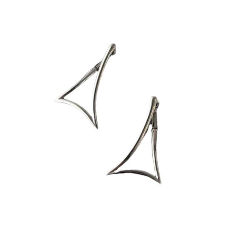 Exaggerated Triangle Arrow Earrings Women's Punk Simple Design Vintage Minimalist Personalized Everyday Ear Jewelry