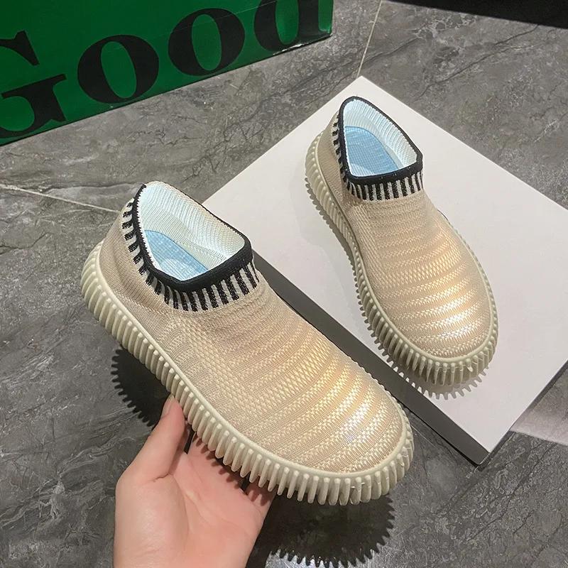 Móda Zahraniční obchod Létající tkaní Pár 2025 Jaro a podzim Nové tenisky Módní trend Studentské ležérní boty Síťované boty Velkoobchod