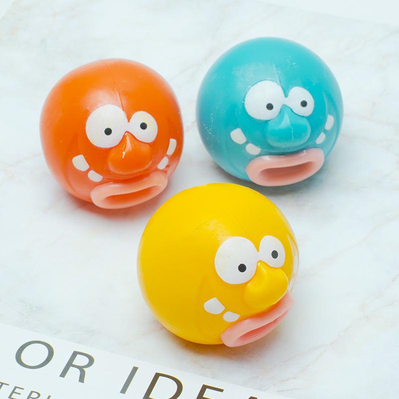 Funny Squeezing Tongue Sticking Small Animal Venting Toys Cartoon Doll Pinching Mini Toys Decompression Desk Top Decoration