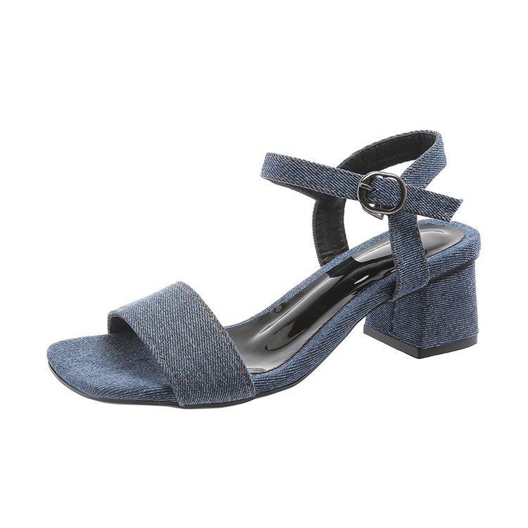 

Большие размеры босоножек женские 2024 новые летние универсальные туфли на среднем толстом каблуке с высоким каблуком женские туфли под юбку 43