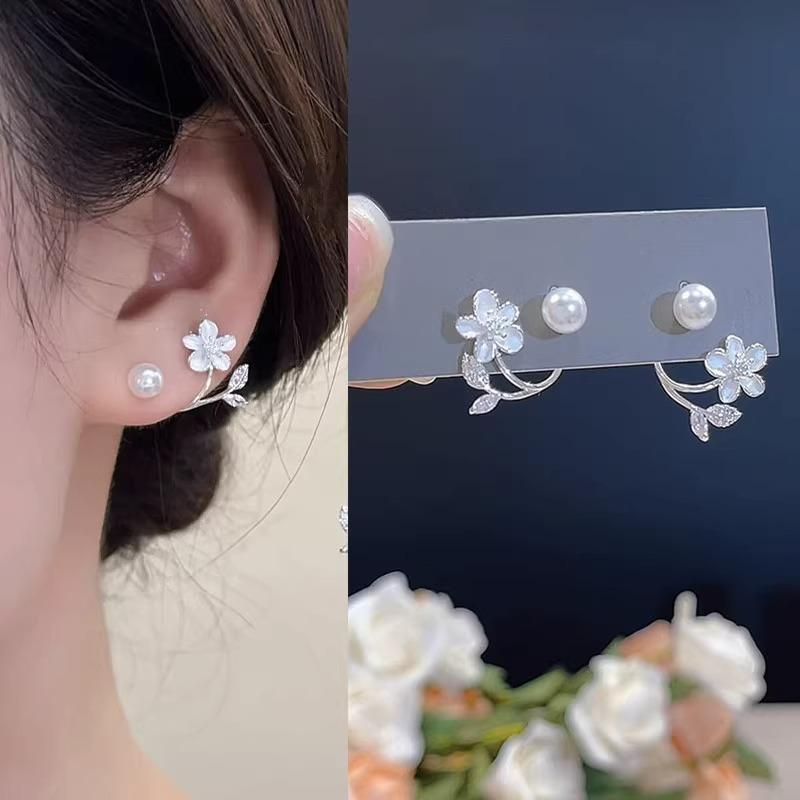 S925 Silver Hairpin Earrings, Flower-shaped Pearl Stud Earrings, Women's Light Luxury Niche Design Fashion Earrings