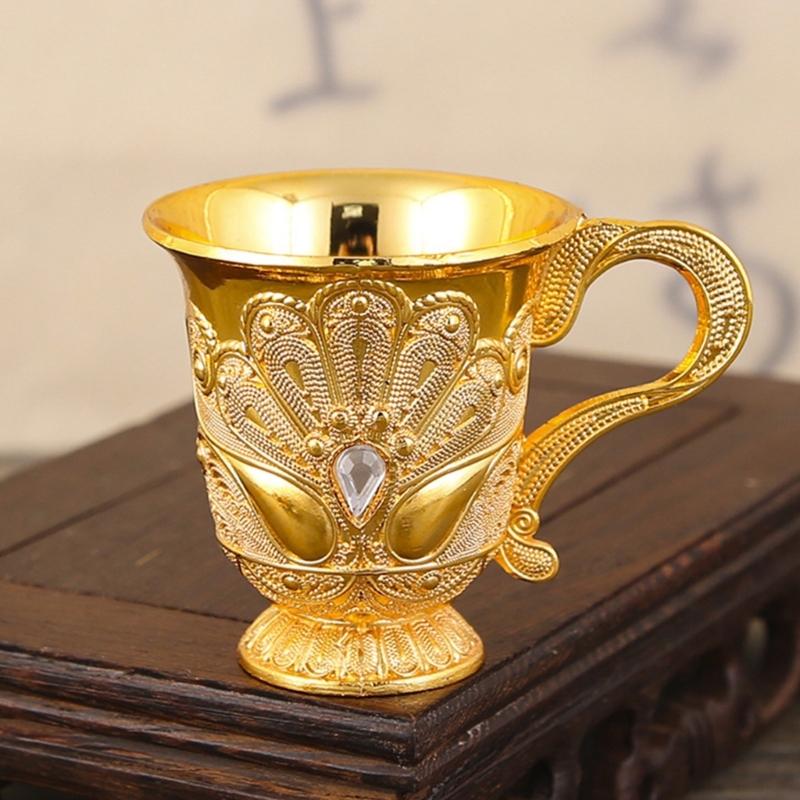 2Pieces Retro Goblets Metal Wine Cups Royal Chalices Wine Glass Medieval European Style Embossed Drinking Cups Gift