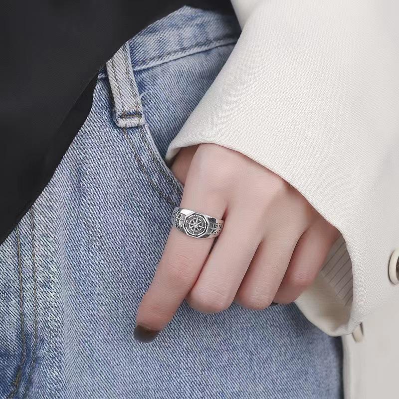 Sea God Starry Cyberpunk Ring for Men and Women with Adjustable Opening, Personalized Retro Dominance Food Ring