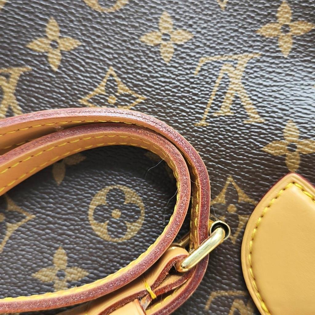 [Pre-Owned] Rivoli Bb Leather Crossbody Handbag - Very Good #1AA4L66