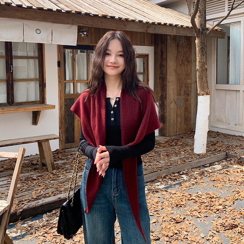 Women's Luxury Knit Shawl: Light, Versatile Solid Color Triangle Scarf & Cardigan for Spring/Autumn