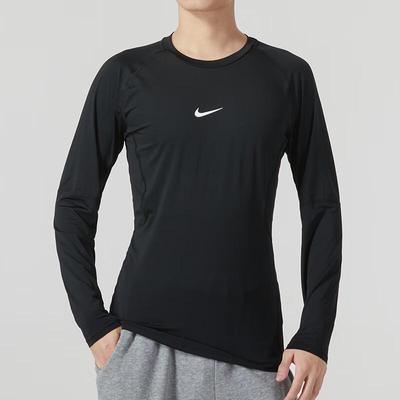 Warme Kleidung – Pullover & Langarmshirts