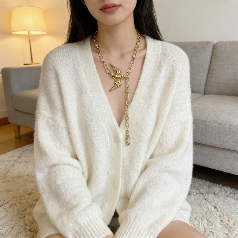 Elegant Gold Plated Peace Bird Charm Sweater Chain 80cm Length Retro Long Necklace Jewelry For Layering Outfits