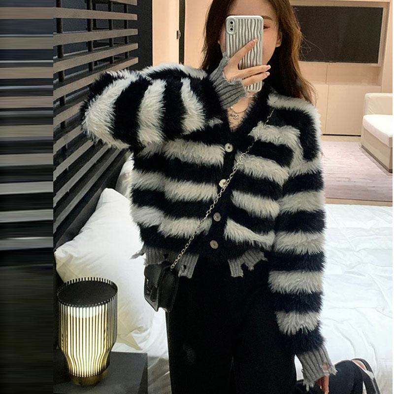 Imitation Mink Stripe Sweater Cardigan Coat Women Autumn 2023 Design Fake Two Piece Perforated Long Sleeve Sweater Female Top