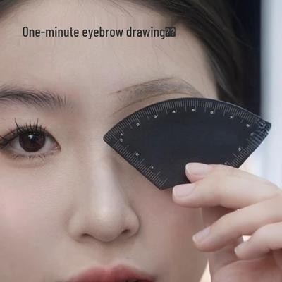 Accessori e strumenti per il trucco – Stencil per sopracciglia e trucco occhi