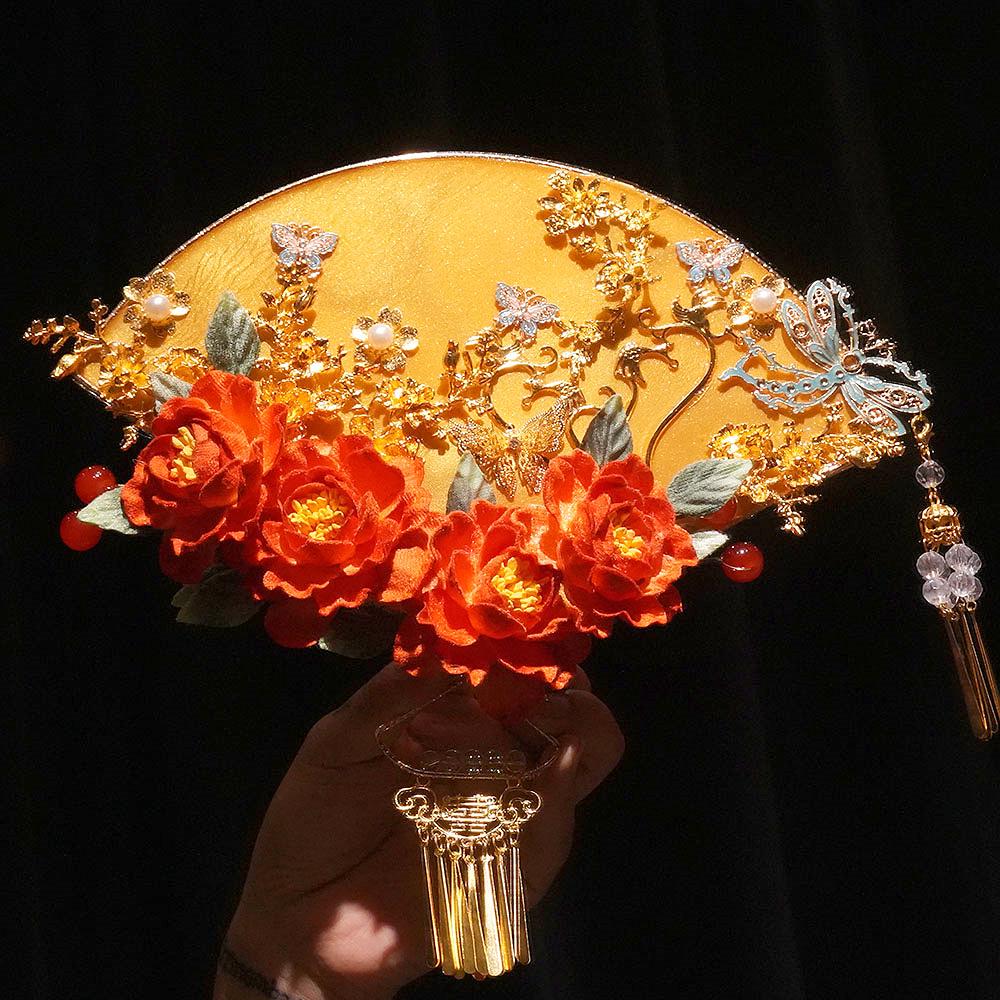 Original Handmade Red Xiuhe Wedding Fan for Bride - Ancient Style Bridal Accessory.