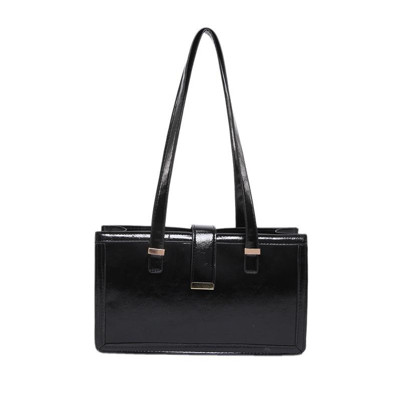 Stylish, Simple and Trendy Commuter Small Square Bag 2025 Autumn New Retro Niche Design Personalized Underarm Shoulder Bag