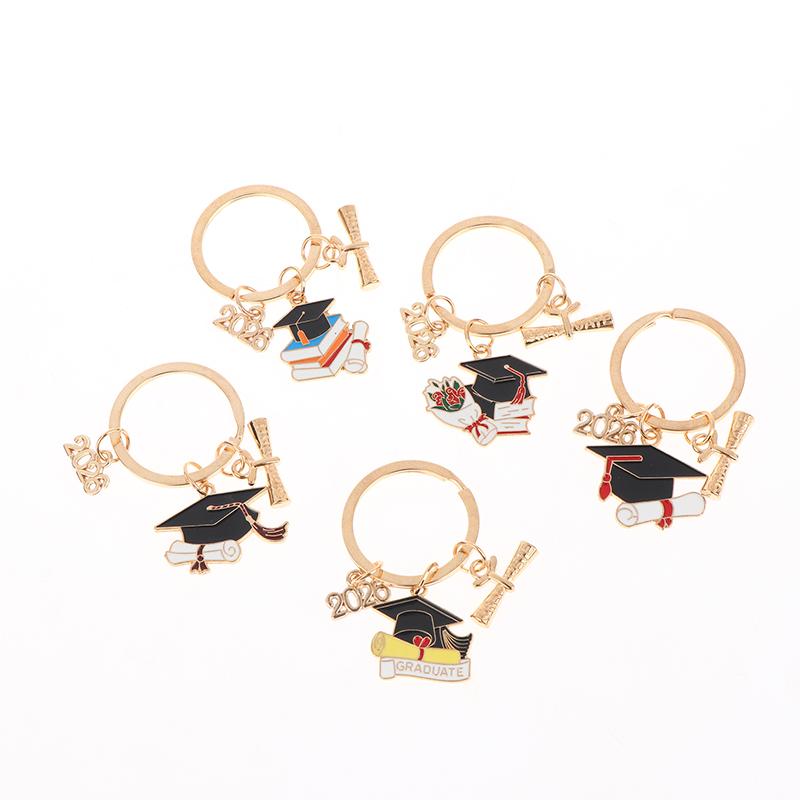 1Pcs 2026 Graduation Key Ring With A Hat And Credentials, Graduation Season Gift Key Ring Pendant, Suitable For Hanging Ba