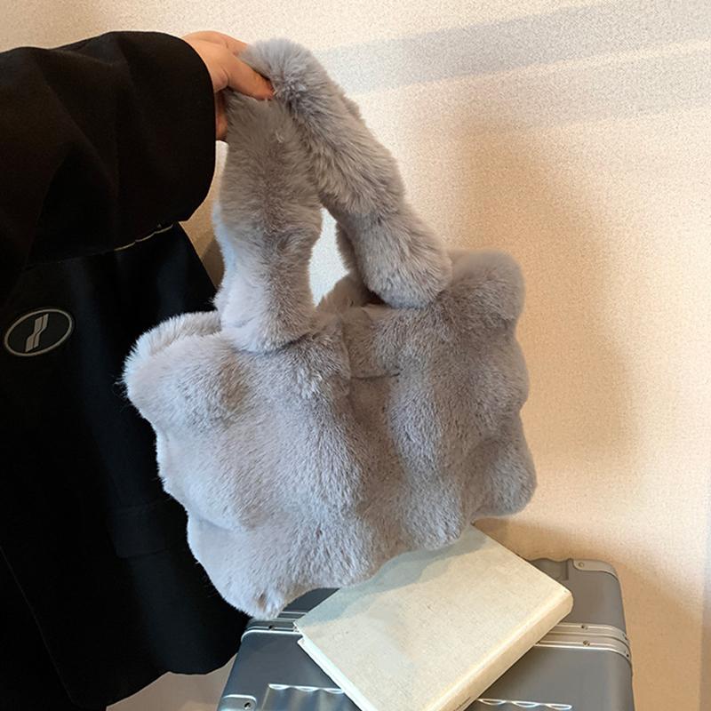 

Fluffy Shoulder Bags for Women, Top-Handle Handbag, Plush Tote Bag, Monochromatic, Versatile, Commuter, Autumn, Winter,