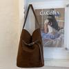 Nischen-Retro-Freizeit-Einfache Tasche Damen Herbst Neu Große Kapazität Hochwertig Modisch Tragbare Eimer-Tasche