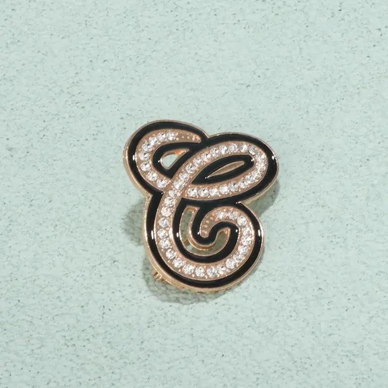 Kristal Yapay Elmas A-Z 26 Harf Broş Kadın İngiliz Alfabesi Broş İğne Korsaj Unisex Yaka Takısı Kıyafet Çanta Dekoru Hediyeler