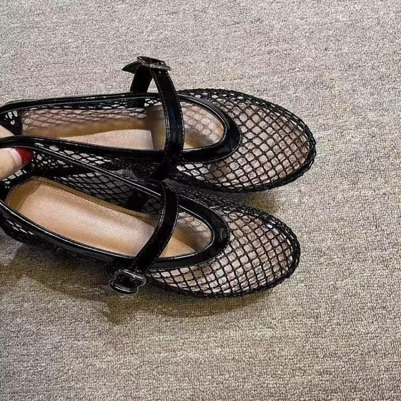 New ballet flats buckle belt mesh hollow breathable spring and summer large size round head fashion single shoes women