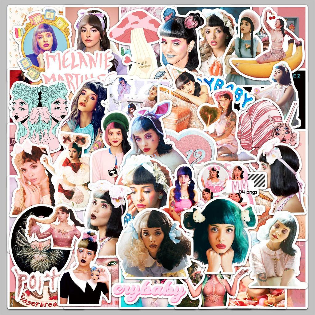 50 wodoodpornych naklejek dekoracyjnych Melanie Martinez - Gwiazda Europejska i Amerykańska